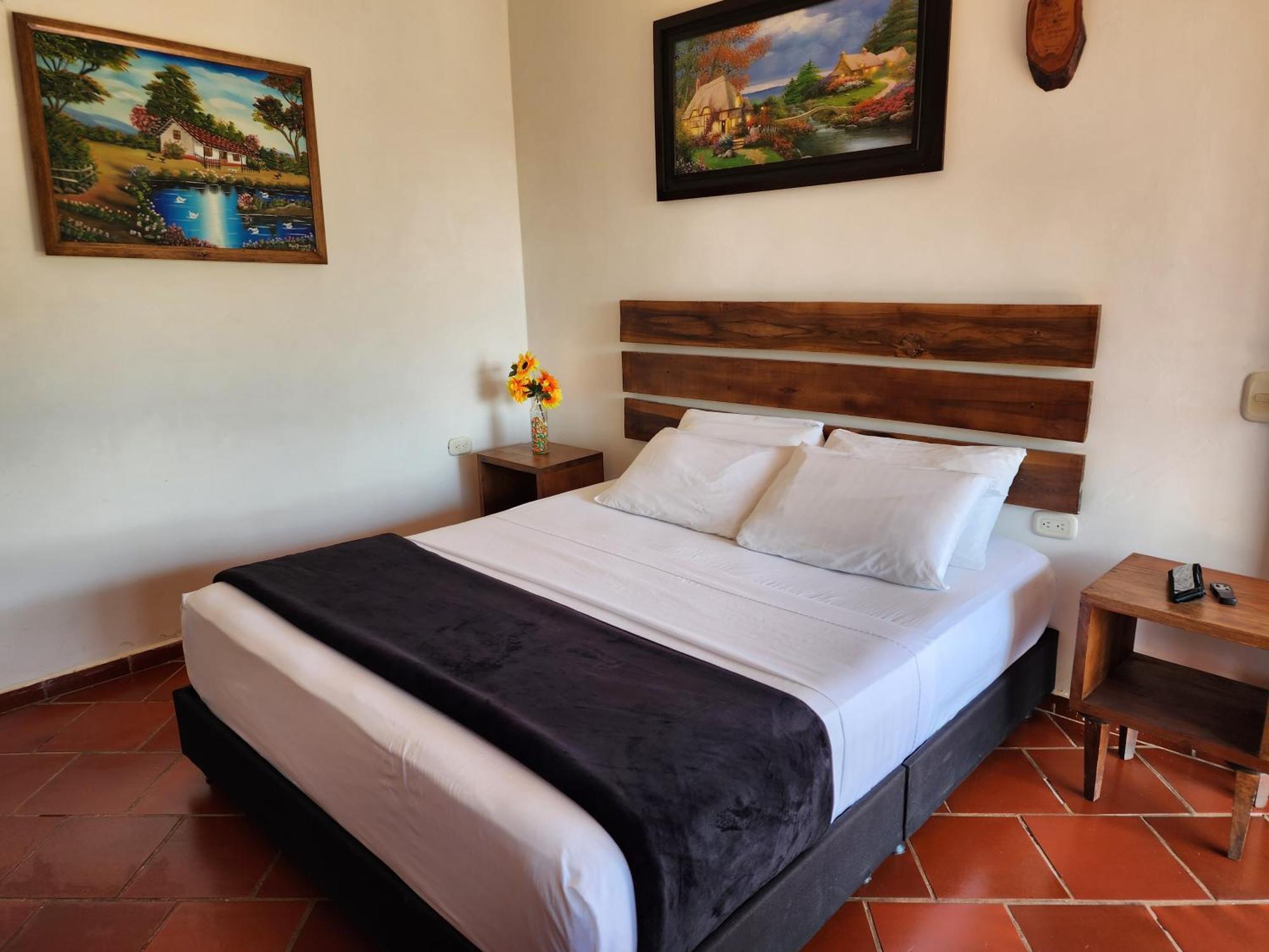 Hotel Campestre Palmas Del Zamorano Сан-Хиль Экстерьер фото